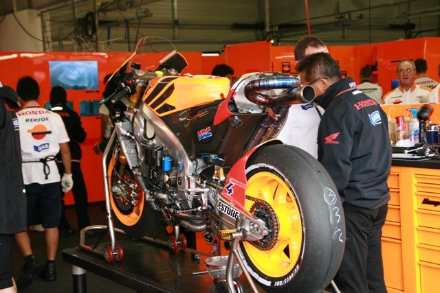 Η RC212V του Dovi